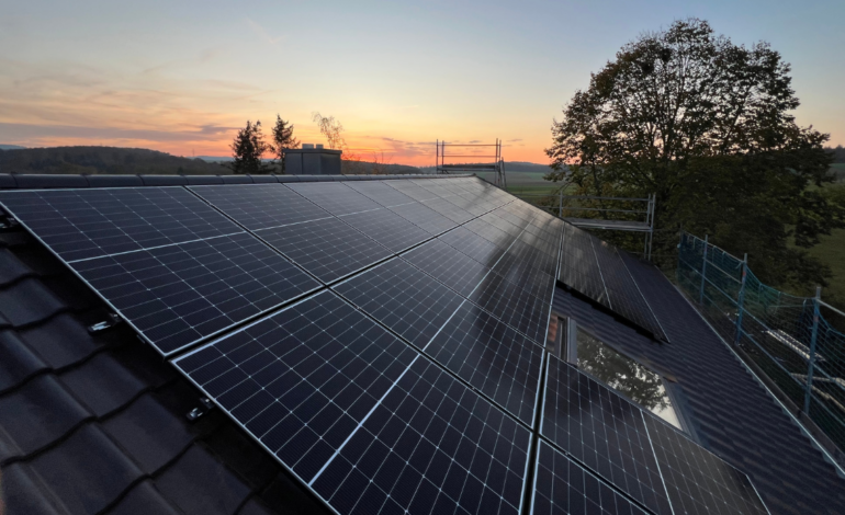 How to Calculate Home Solar Setup Costs in 2026